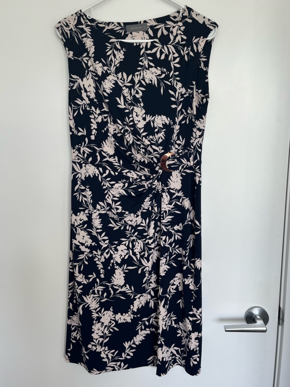 Jacquie E Floral Midi Dress in Navy and Blush, Small